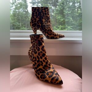 Vince Camuto Leopard Print Heeled Booties, Women’s size 7.5
